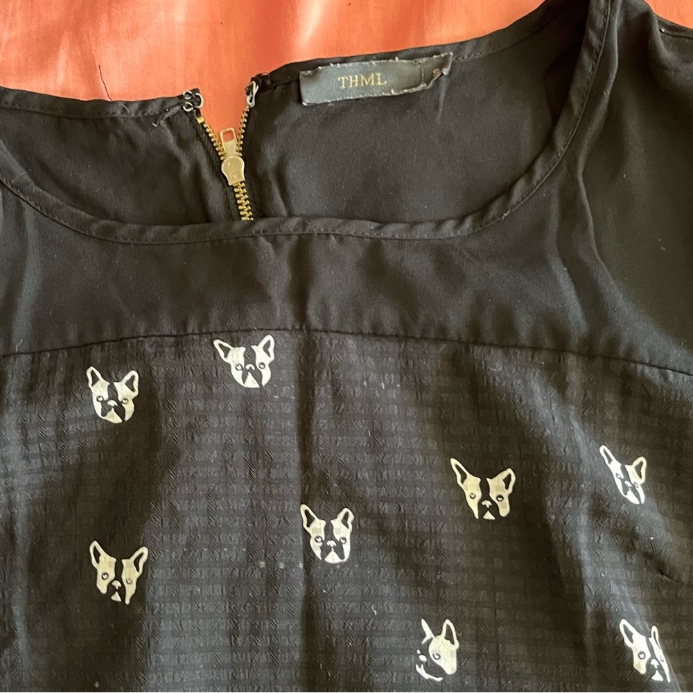 Black polyester shirt with FRENCH BULLDOG pattern.